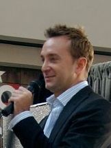 Clinton Kelly (TV personality) American fashion consultant and media personality