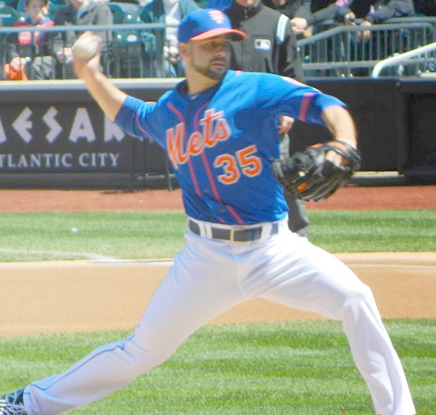 File:Dillon Gee mets.jpg