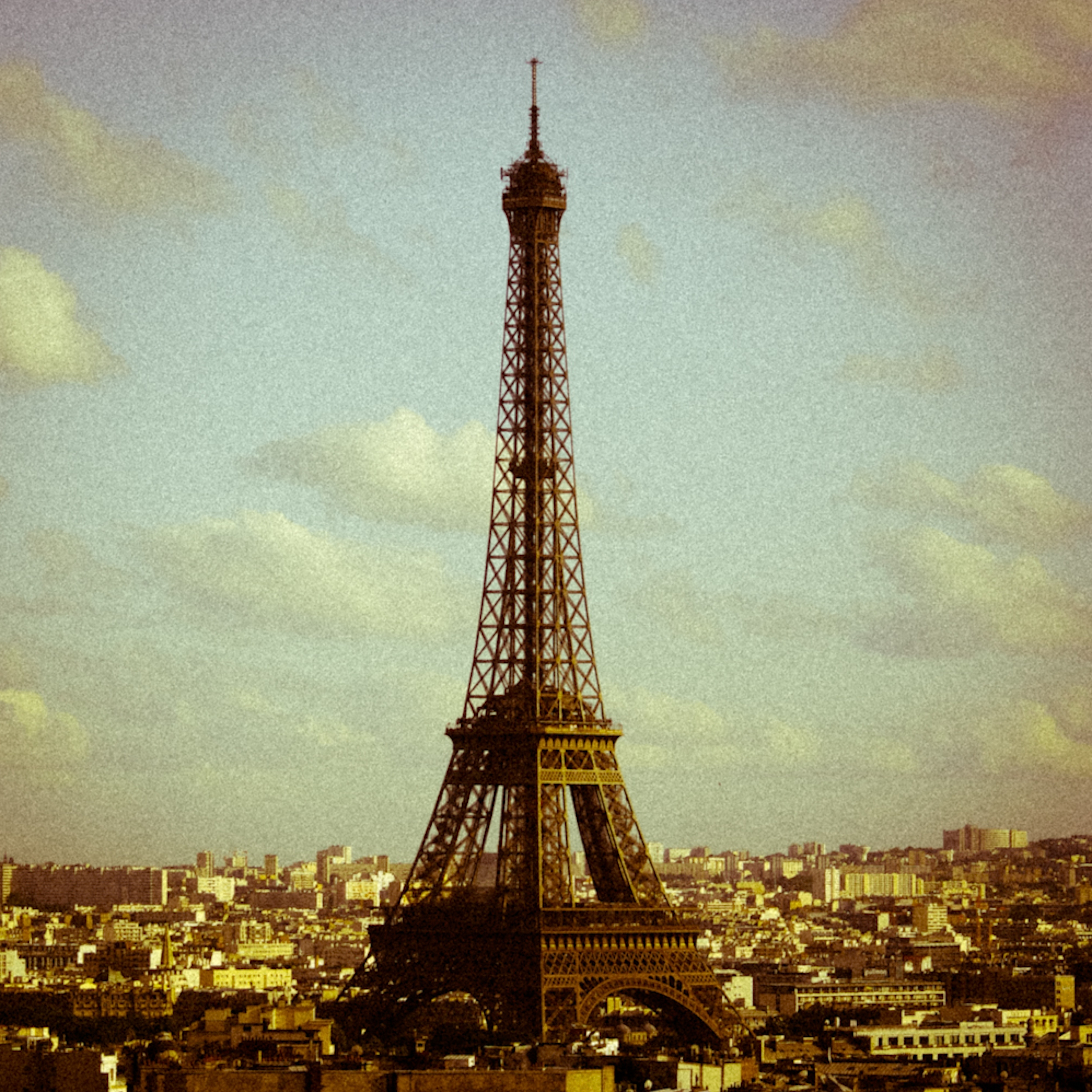 file-eiffel-tower-cherryx-jpg