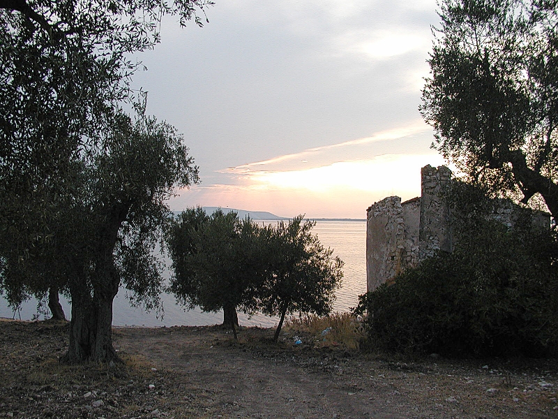 File:Gargano 08 (RaBoe).jpg