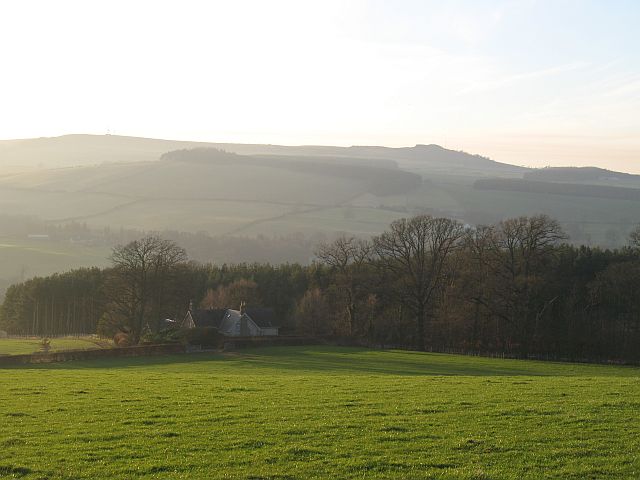 File:House above Ferniehurst - geograph.org.uk - 687860.jpg