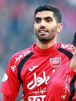 Mohammad Ansari Persepolis v Tractor Sazi.jpg