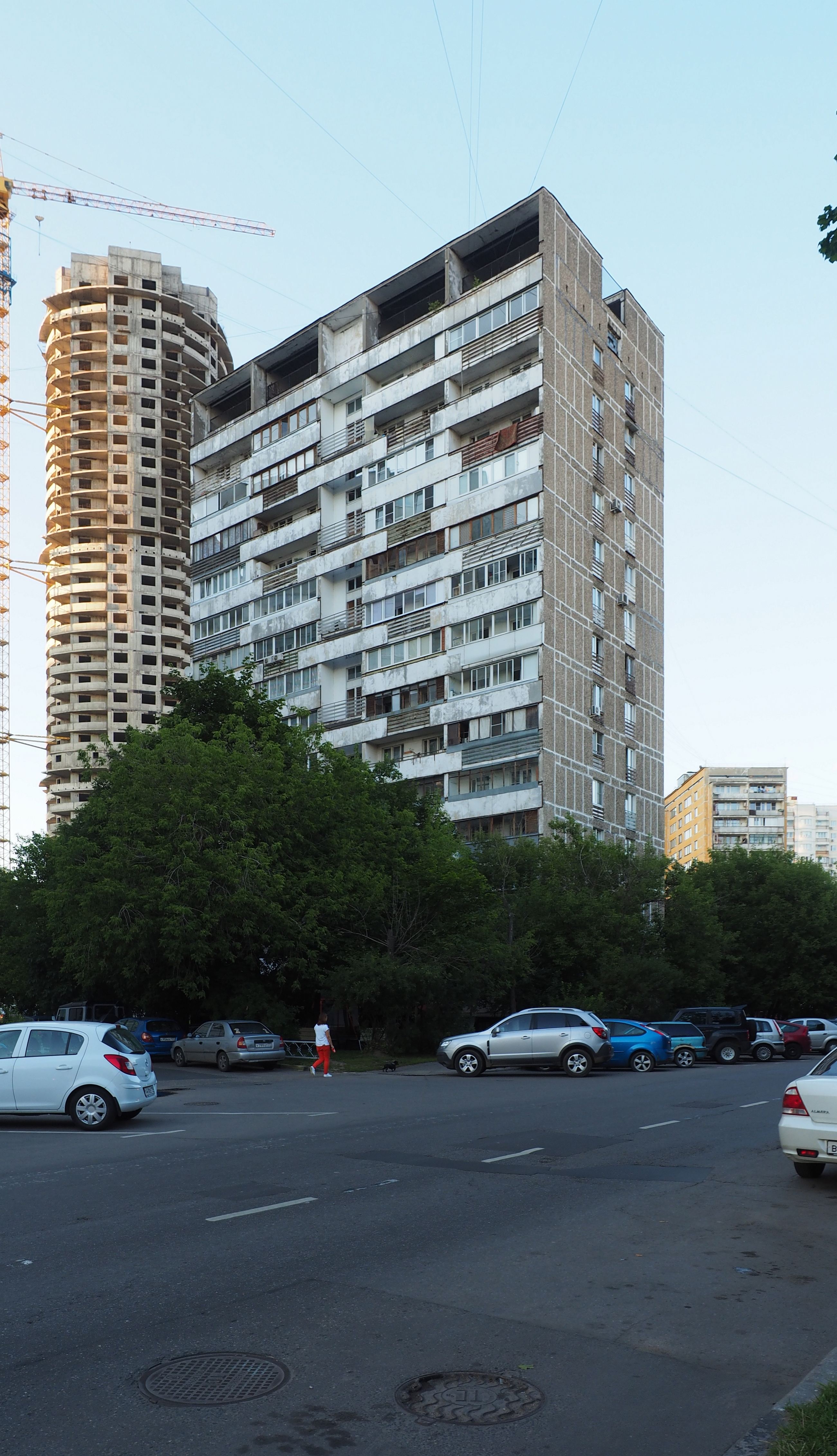 Файл:Moscow Akademichesky District ulitsa Shvernika 1 k1 (36313444666).jpg  — Википедия