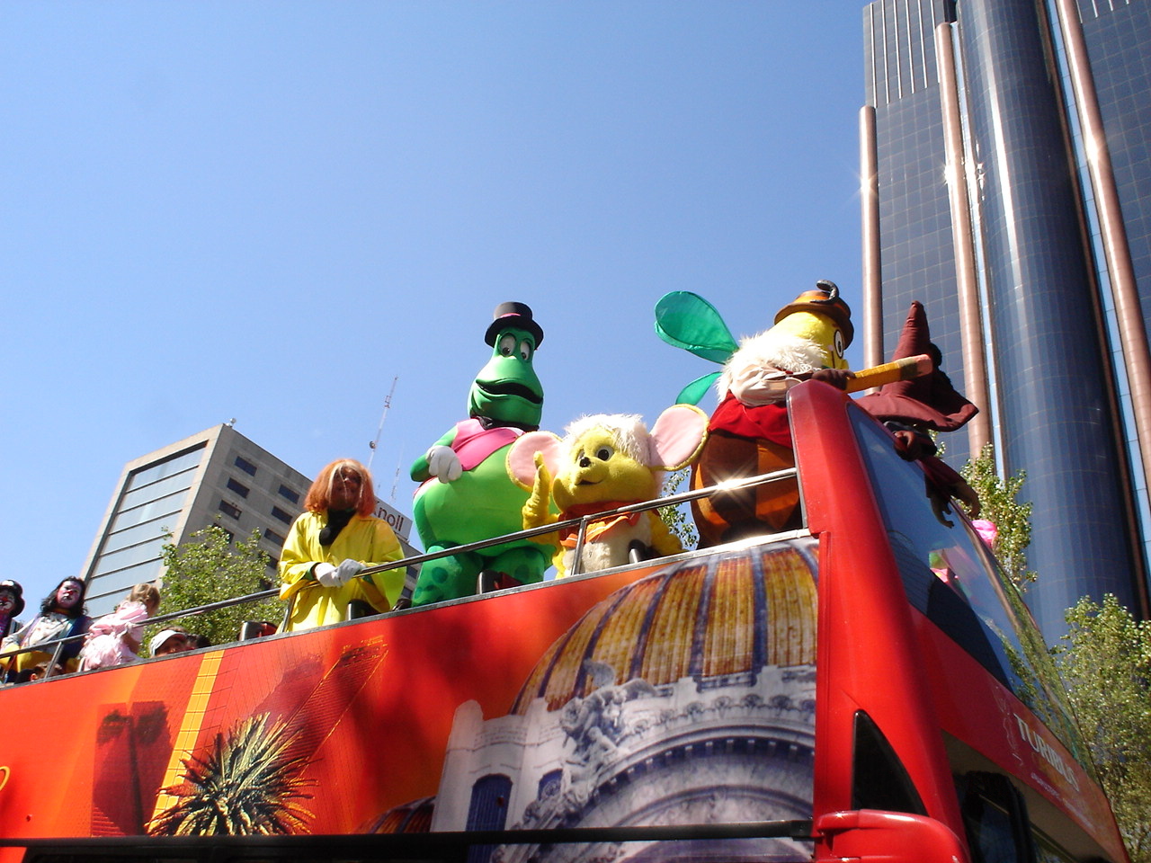 La Ciudad celebra el carnaval con sus grupos burbuja