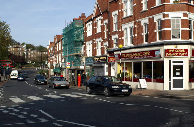 File:Park Road, N8 - geograph.org.uk - 473831.jpg