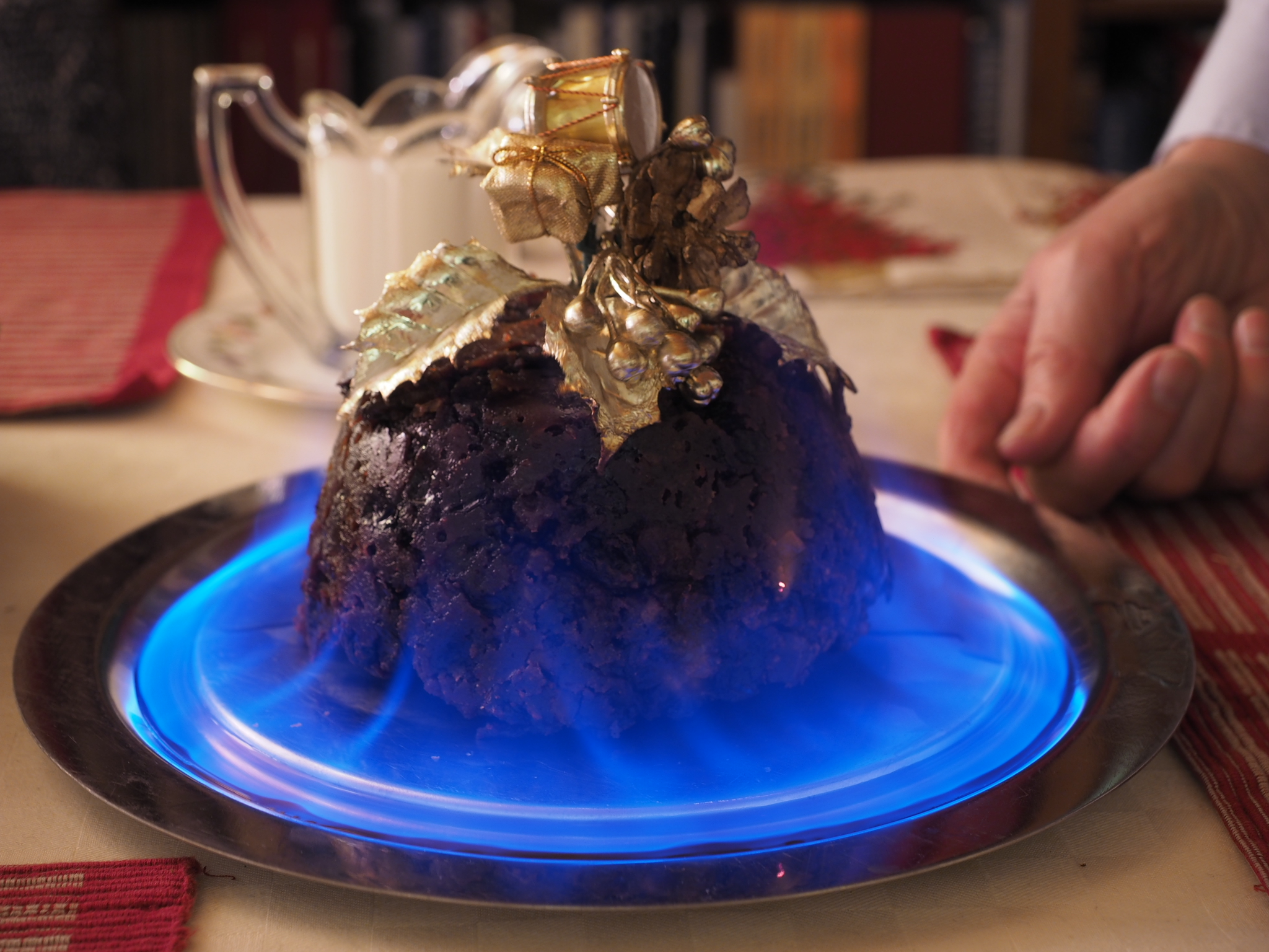Pudding inferno %2811554673844%29 - Some of the best-known Christmas foods