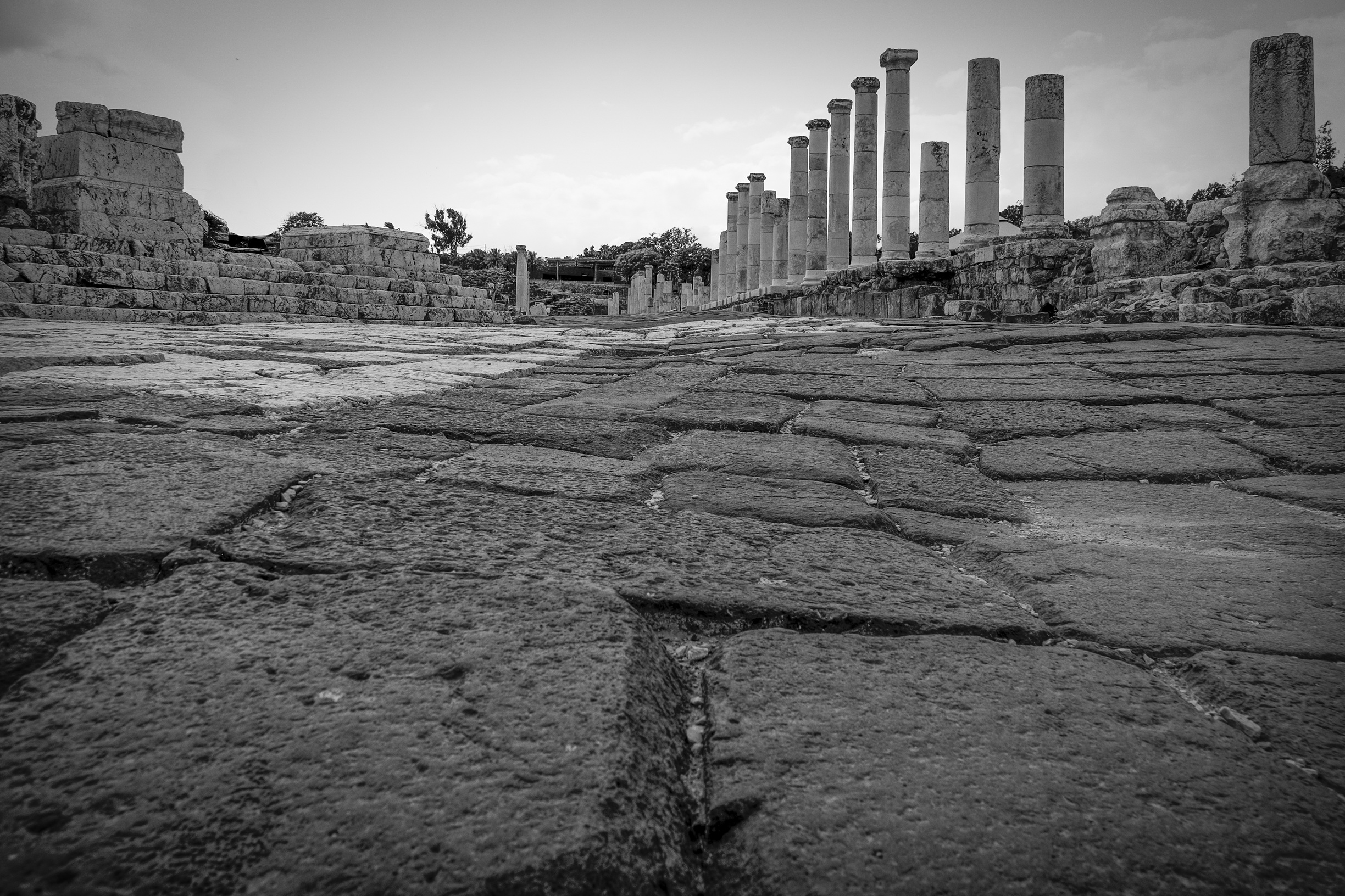 Most ancient city. Руины города Лянчжу. Могилев руины. Руины города Филиппы. Руины города Силлион.