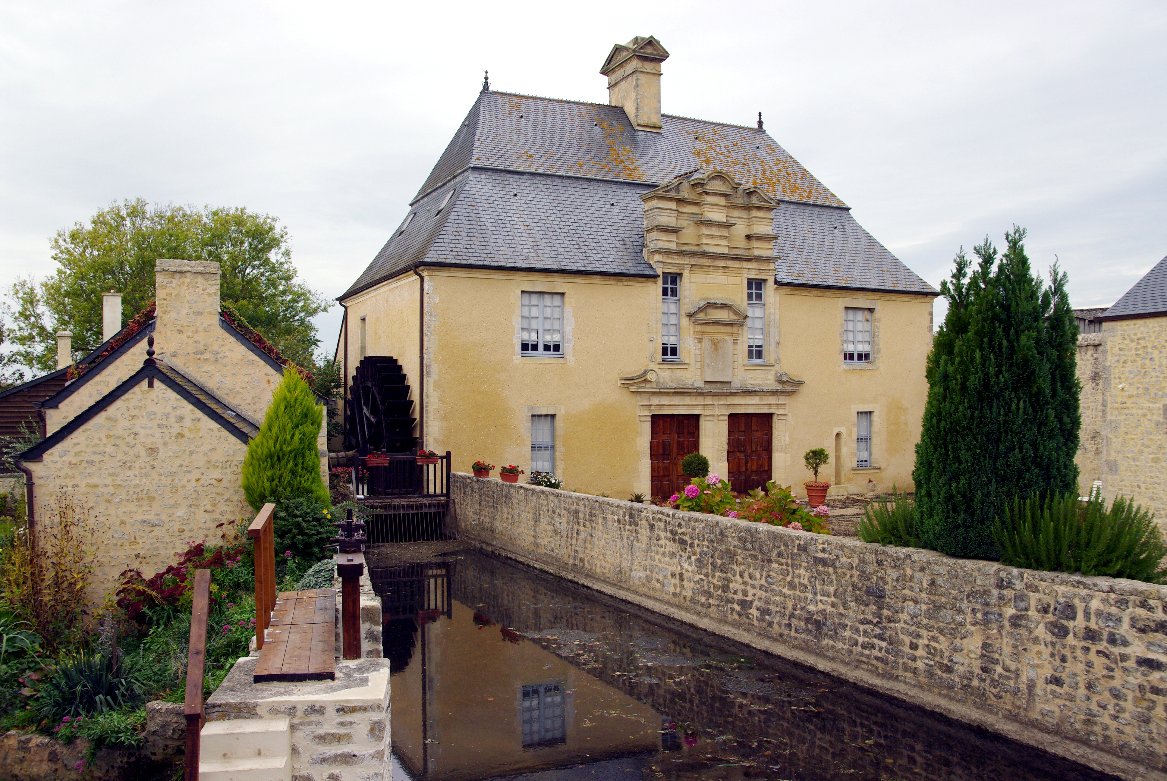 Moulin de Beuvry — Wikipédia