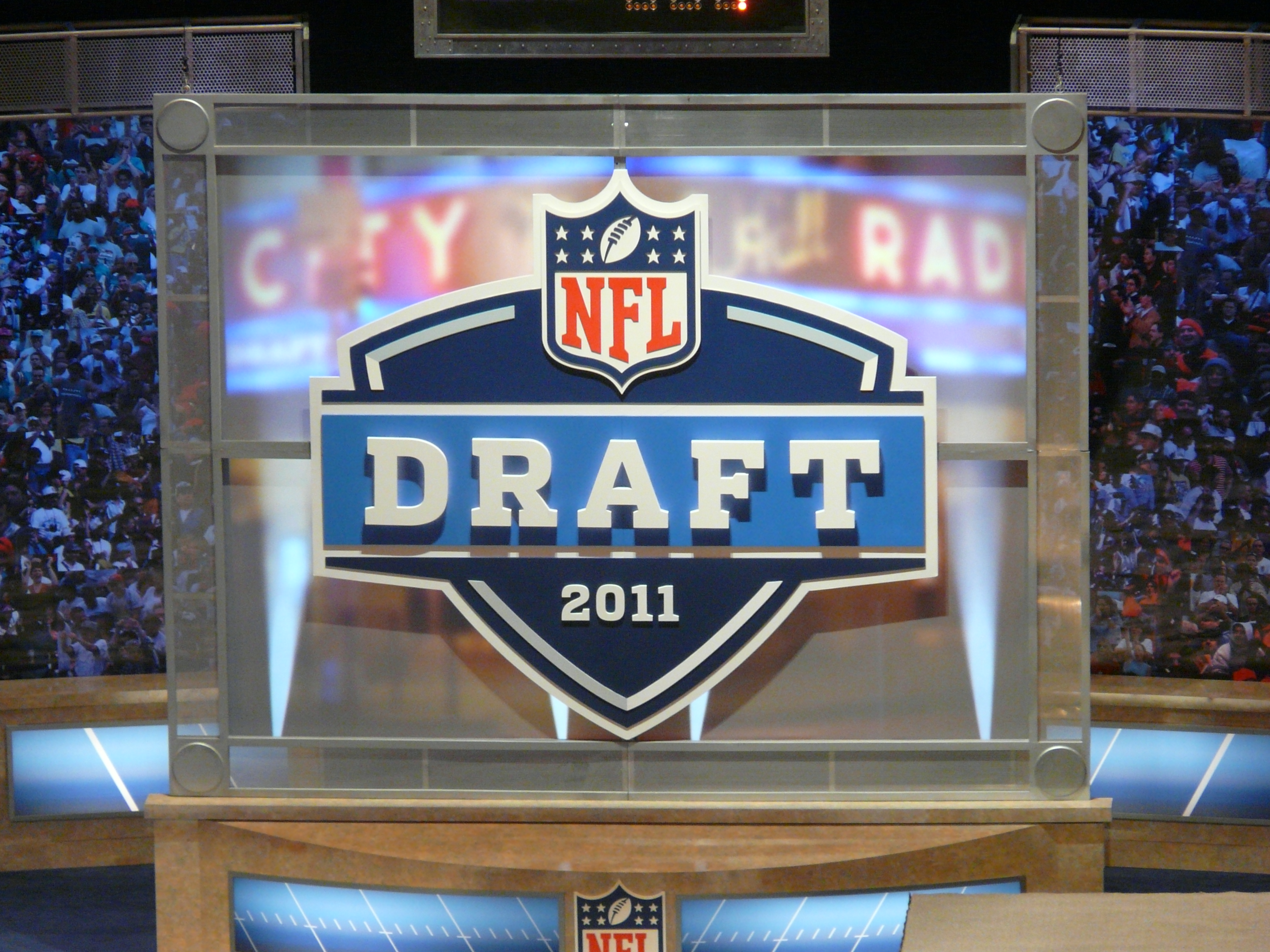 File:NFL Shop at the Draft Chicago 2016 03.JPG - Wikimedia Commons