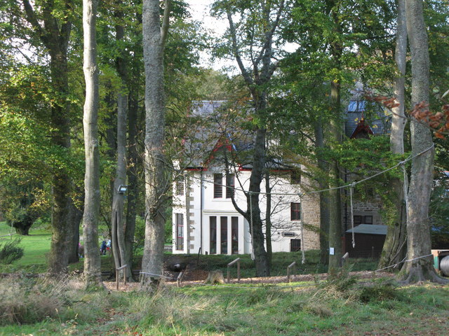 File:Barhaugh Hall (2) - geograph.org.uk - 590818.jpg