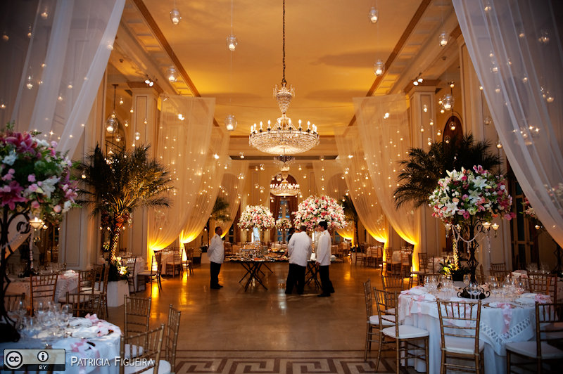 File:Copacabana Palace - Buffet at the Noble Room (4).jpg - Wikimedia Commons