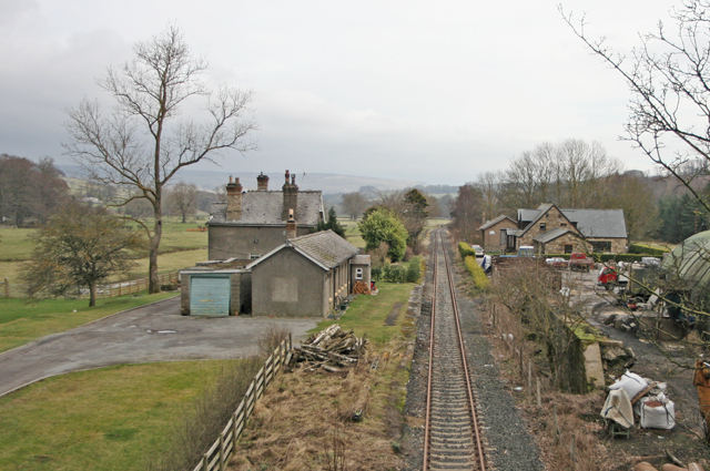 File:Eastgate station - geograph.org.uk - 681597.jpg