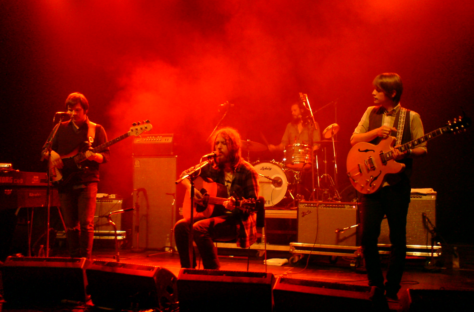 Fleet Foxes tampil di Copenhagen, 2008.