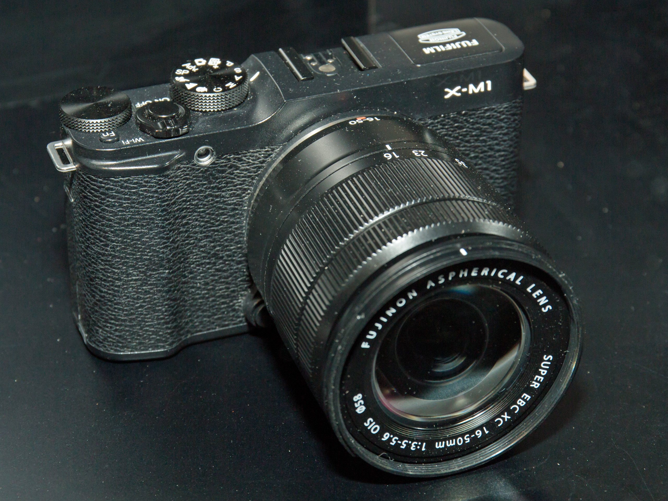 Fujifilm X-M1