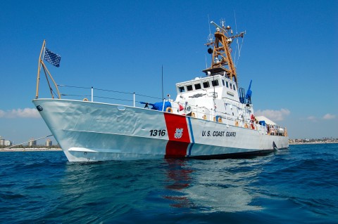 File:Mighty Coast Guard Cutter NANTUCKET (2863889559).jpg