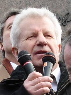 <span class="mw-page-title-main">Oleksandr Moroz</span> Ukrainian politician