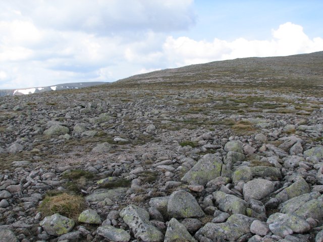 File:On Sgòr an Lochain Uaine - geograph.org.uk - 840798.jpg