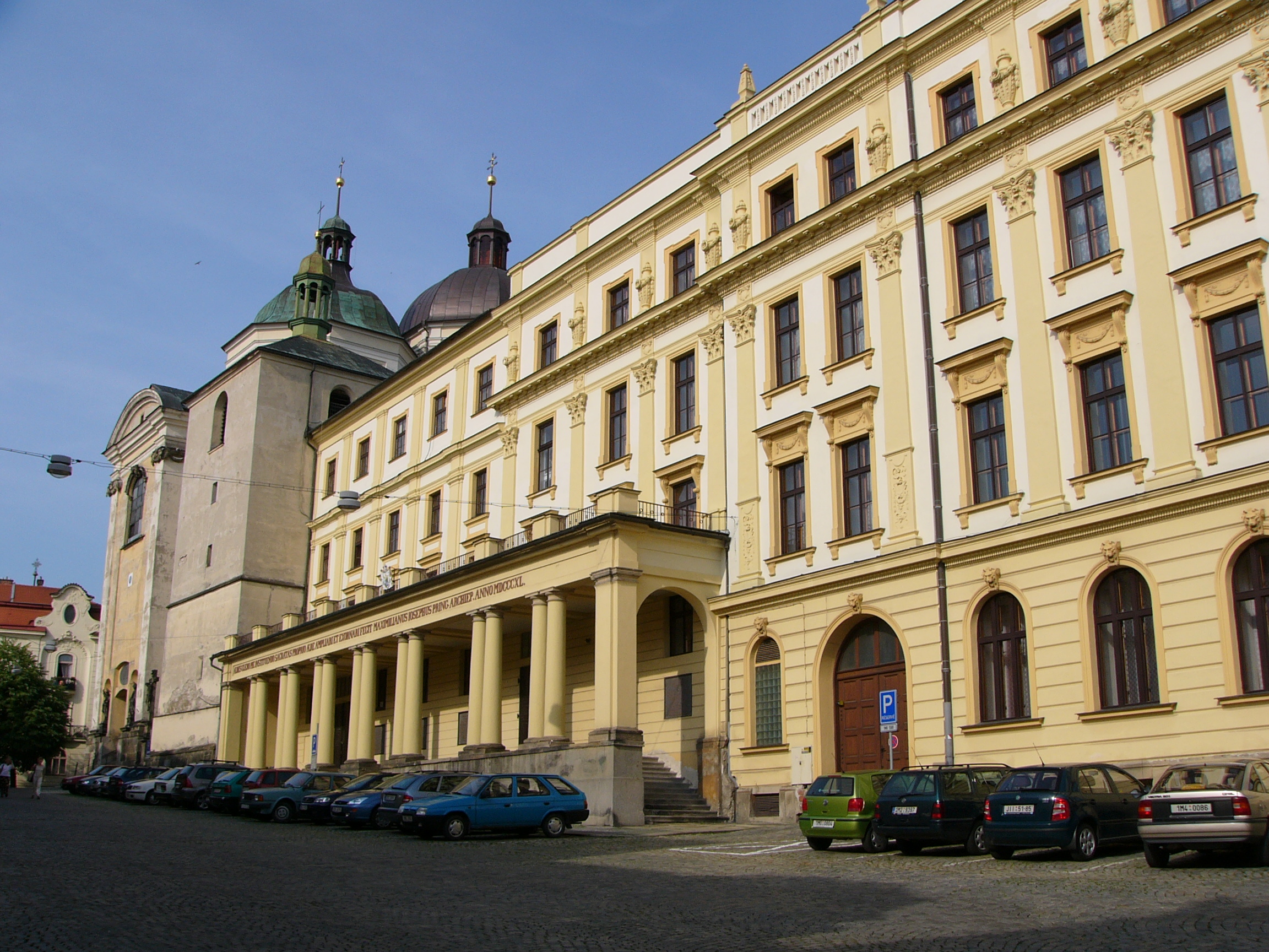 Altes Universitätsgebäude