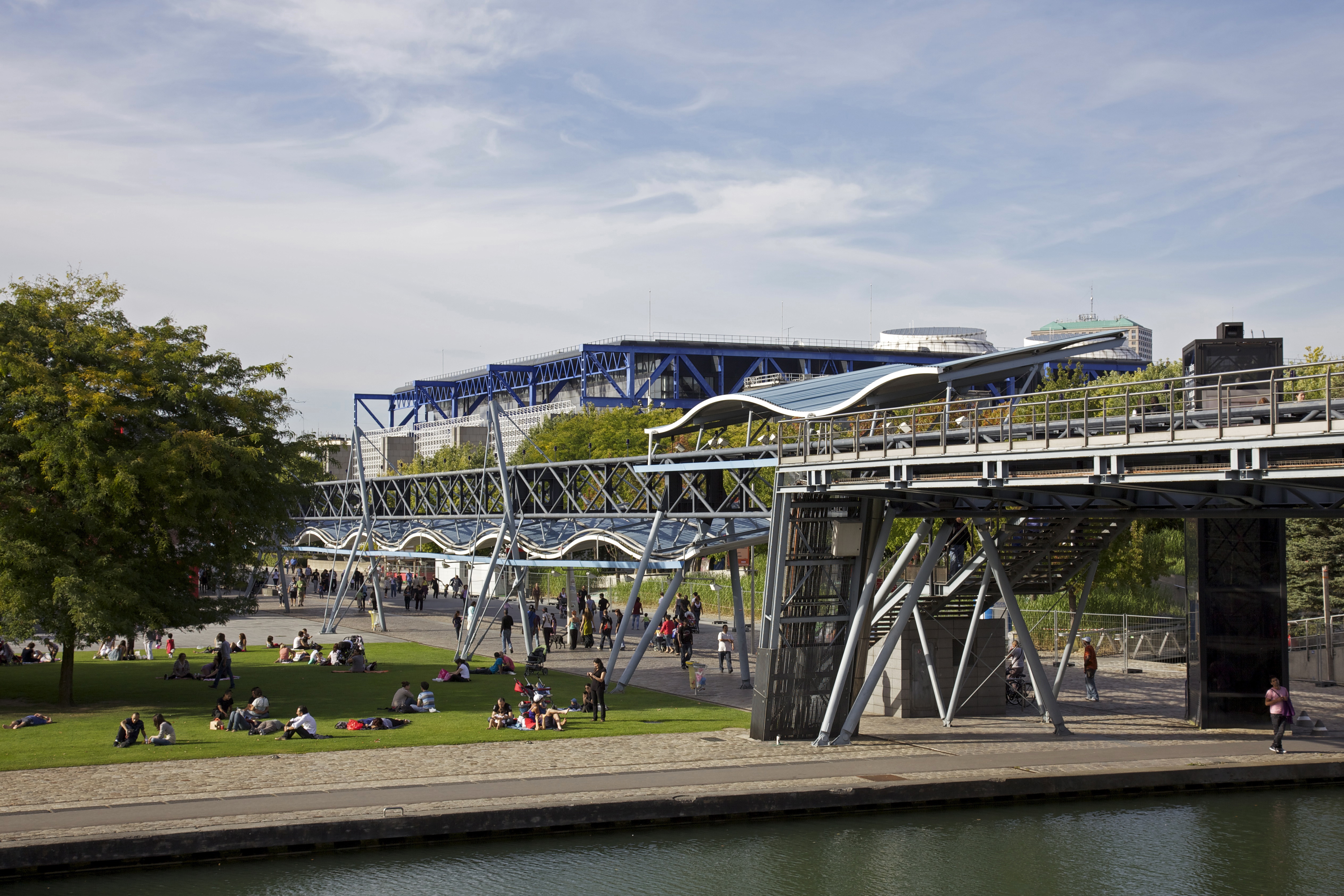 Parc de la Villette, Paris 2010.jpg