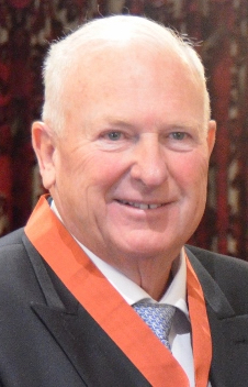 Peter Vela (cropped).jpg