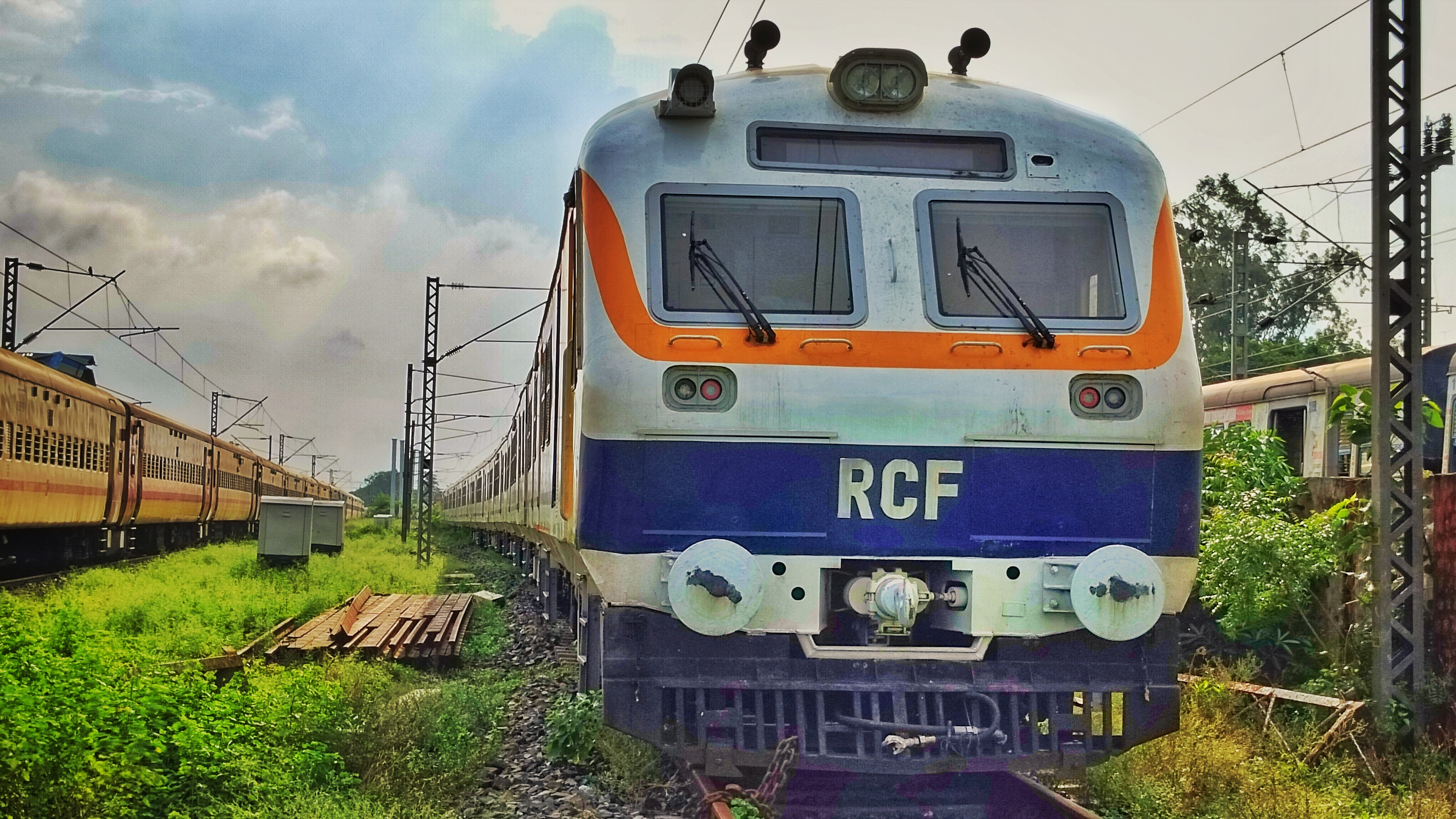Train Branding at best price in Bengaluru