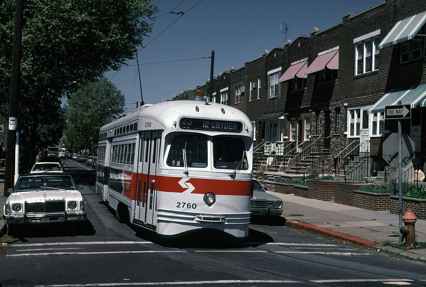 Берлин мадрид. Филадельфия трамвай. Филадельфия город 1989 год. PCC Philadelphia Route 23. PCC Philadelphia.