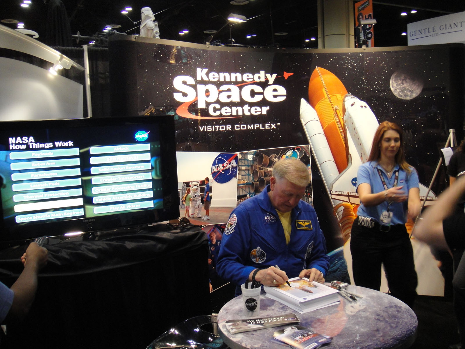 File:Star Wars Celebration V - a real astronaut signs at the Kennedy Space  Center booth (4940390799).jpg - Wikipedia