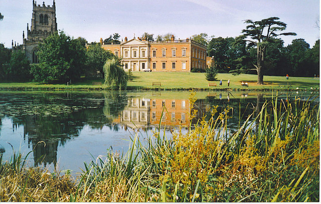 File:The Lake at Staunton Harold Hall..jpg