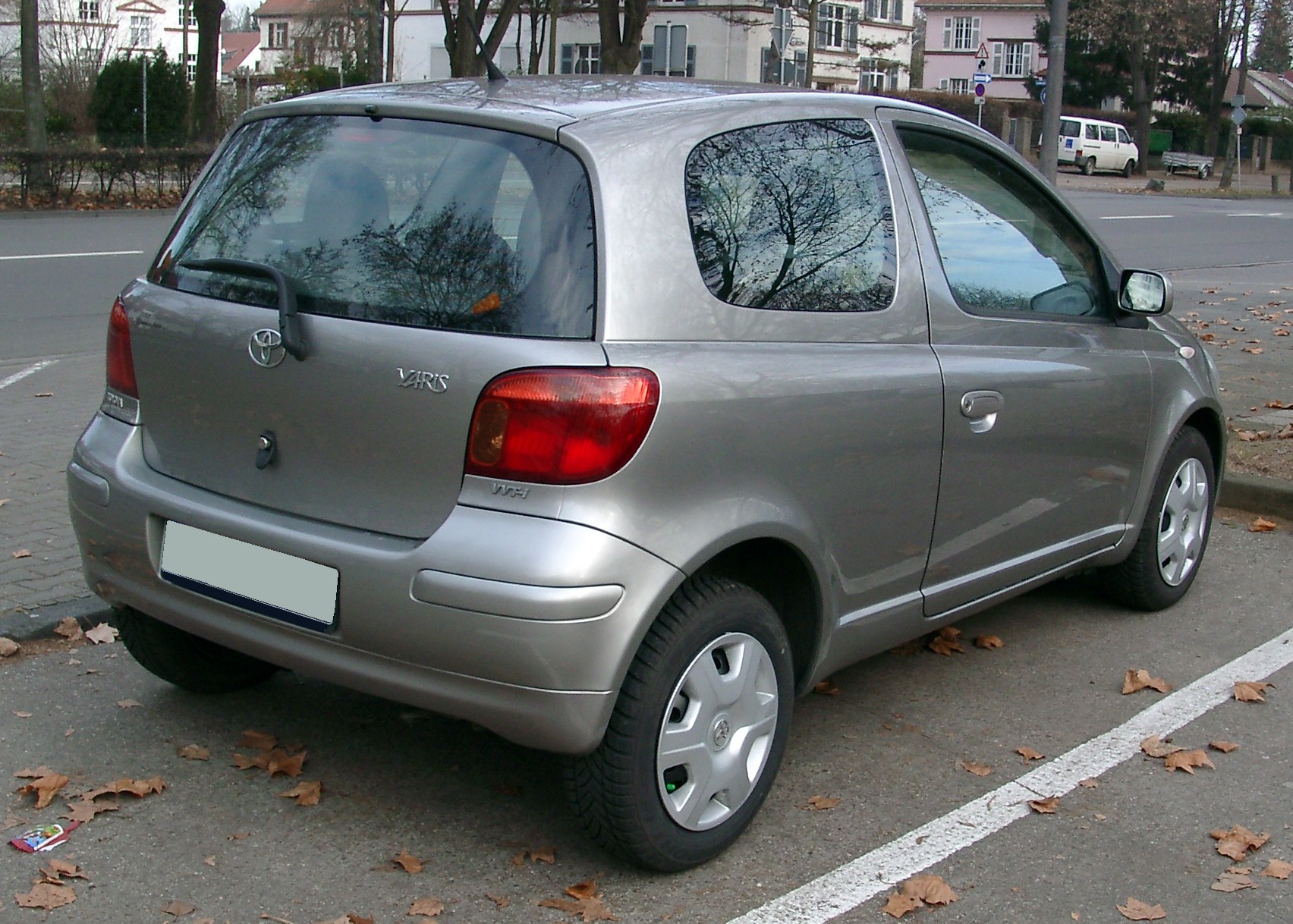 File:Toyota Yaris Hybrid (XP210) IMG 4864.jpg - Wikimedia Commons