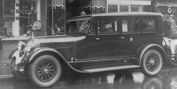 File:1924 Lincoln Limousine.jpg