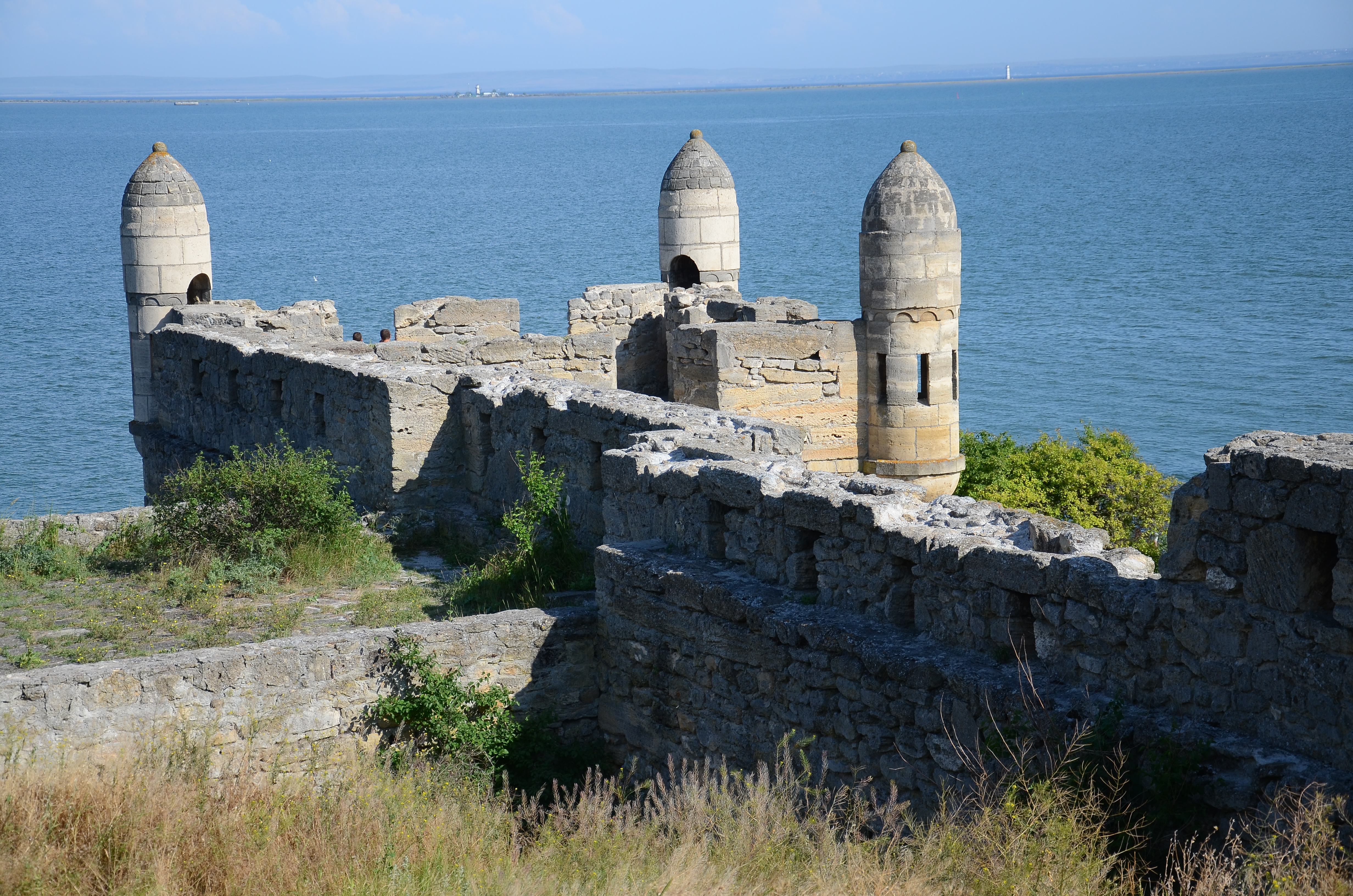 Керчи город в крыму. Крепость Ени-Кале Керчь. Еникале крепость в Крыму. Крепость Еникале в Керчи. Турецкая крепость Еникале в Керчи.