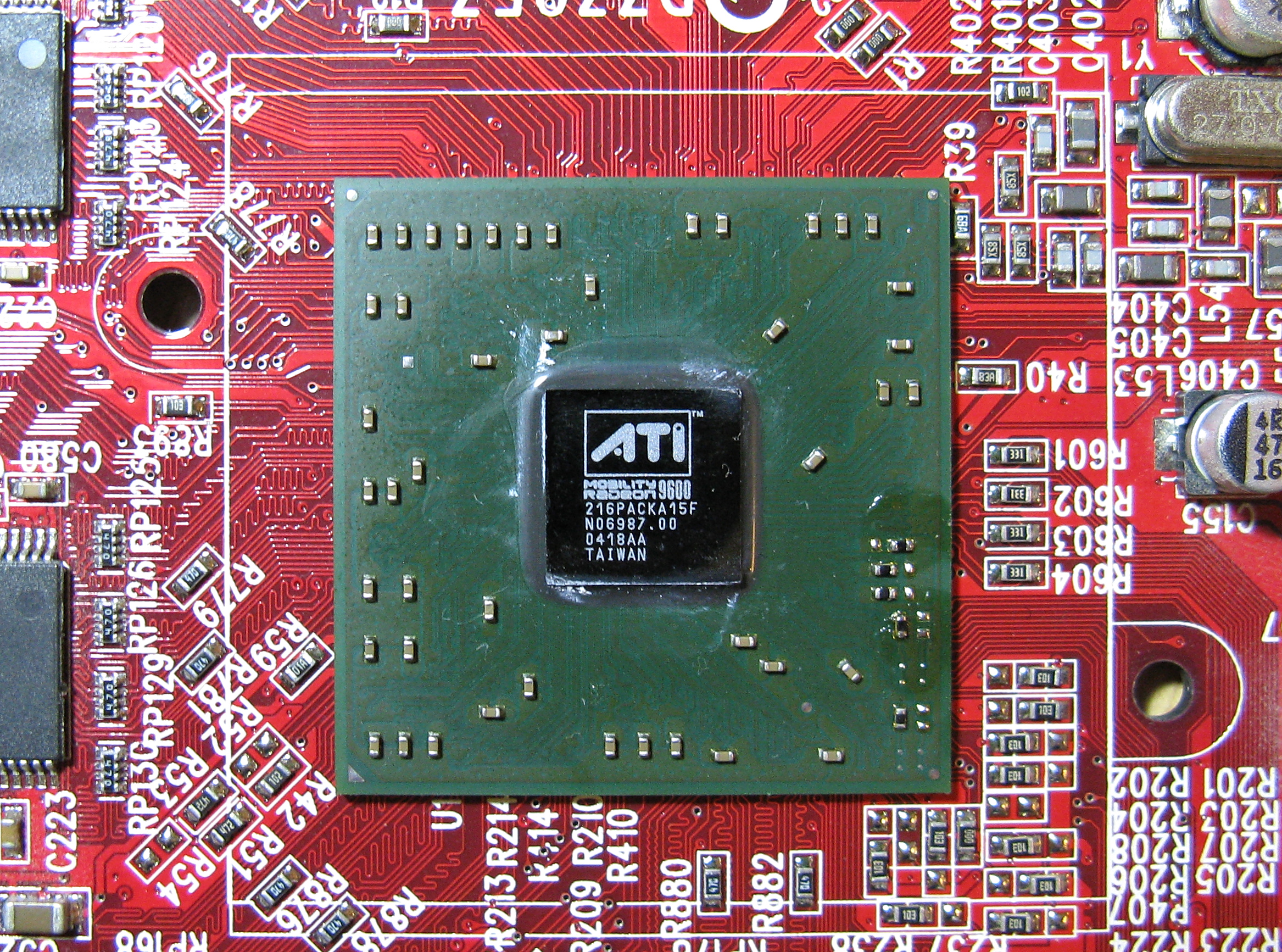ATI Radeon 9600 чип. ASUS Radeon 9600 XT.