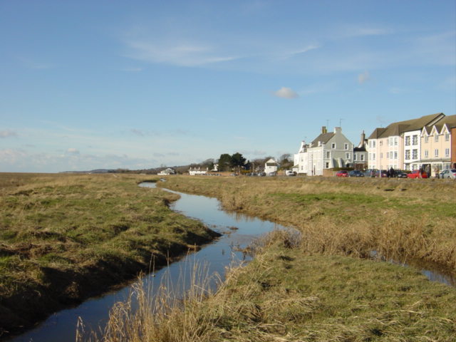 Channels on the saltmarsh, Parkgate - geograph.org.uk - 132244