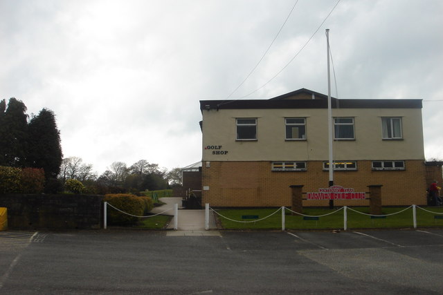 File:Darwen Golf Clubhouse - geograph.org.uk - 163247.jpg