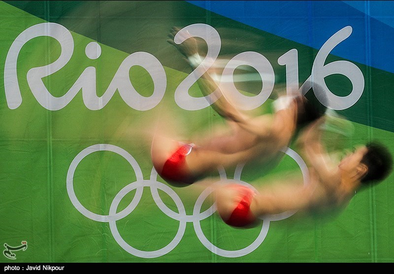 File:Diving at the 2016 Summer Olympics – Men's synchronized 10 metre platform 12.jpg