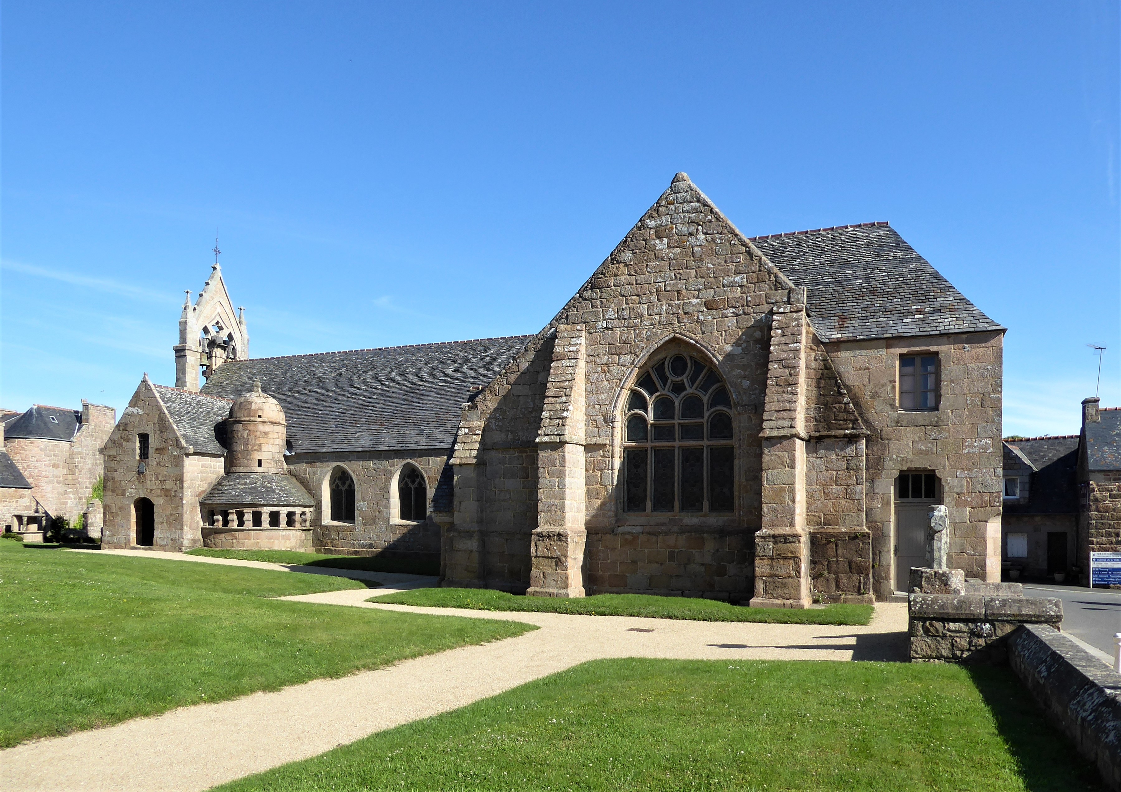 Eglise paroissiale du Bourg  France Bretagne Côtes-d'Armor Trégastel 22730