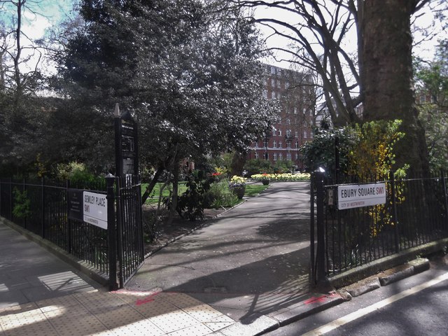 File:Entrance to Ebury Square Gardens SW1 - geograph.org.uk - 3440807.jpg