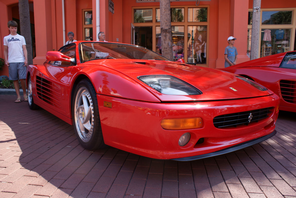 Ferrari f512m желтая