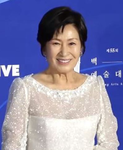 File:Kim Hye-ja in May 2019 (2).jpg