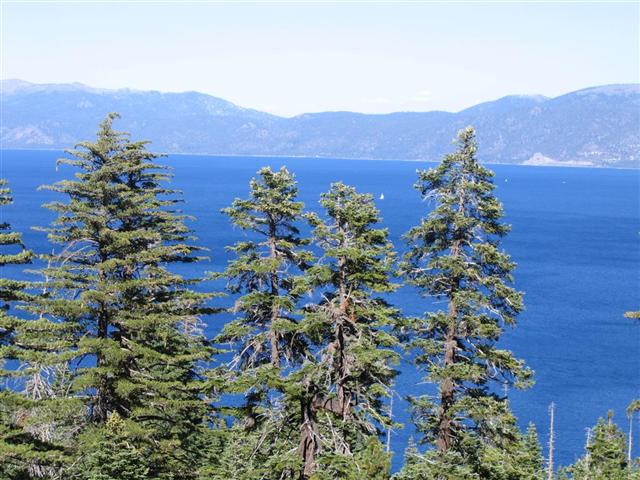 File:Lake-Tahoe.jpg