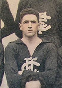 Maurie Connell 1928 team.jpg