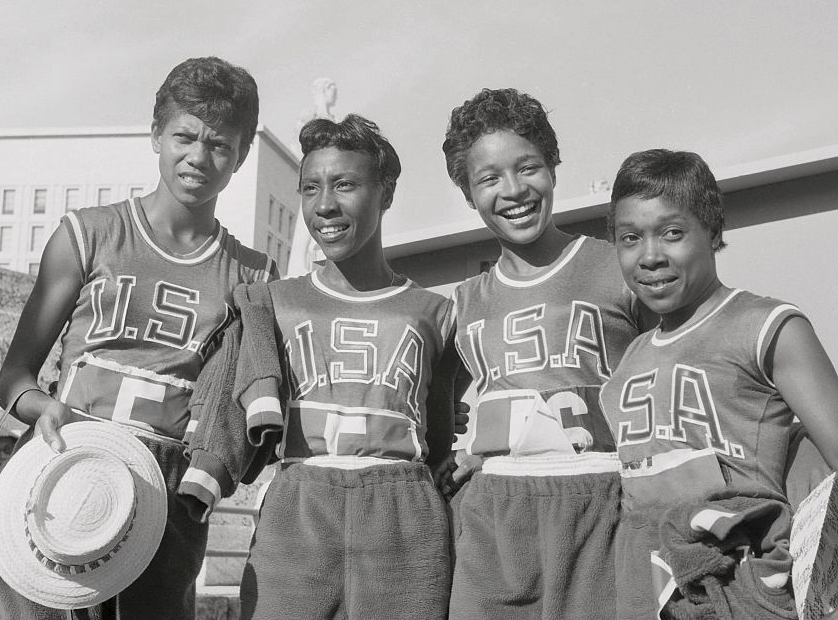 Wilma Rudolph, Lucinda Williams, Barbara Jones, Martha Hudson 1960.jpg