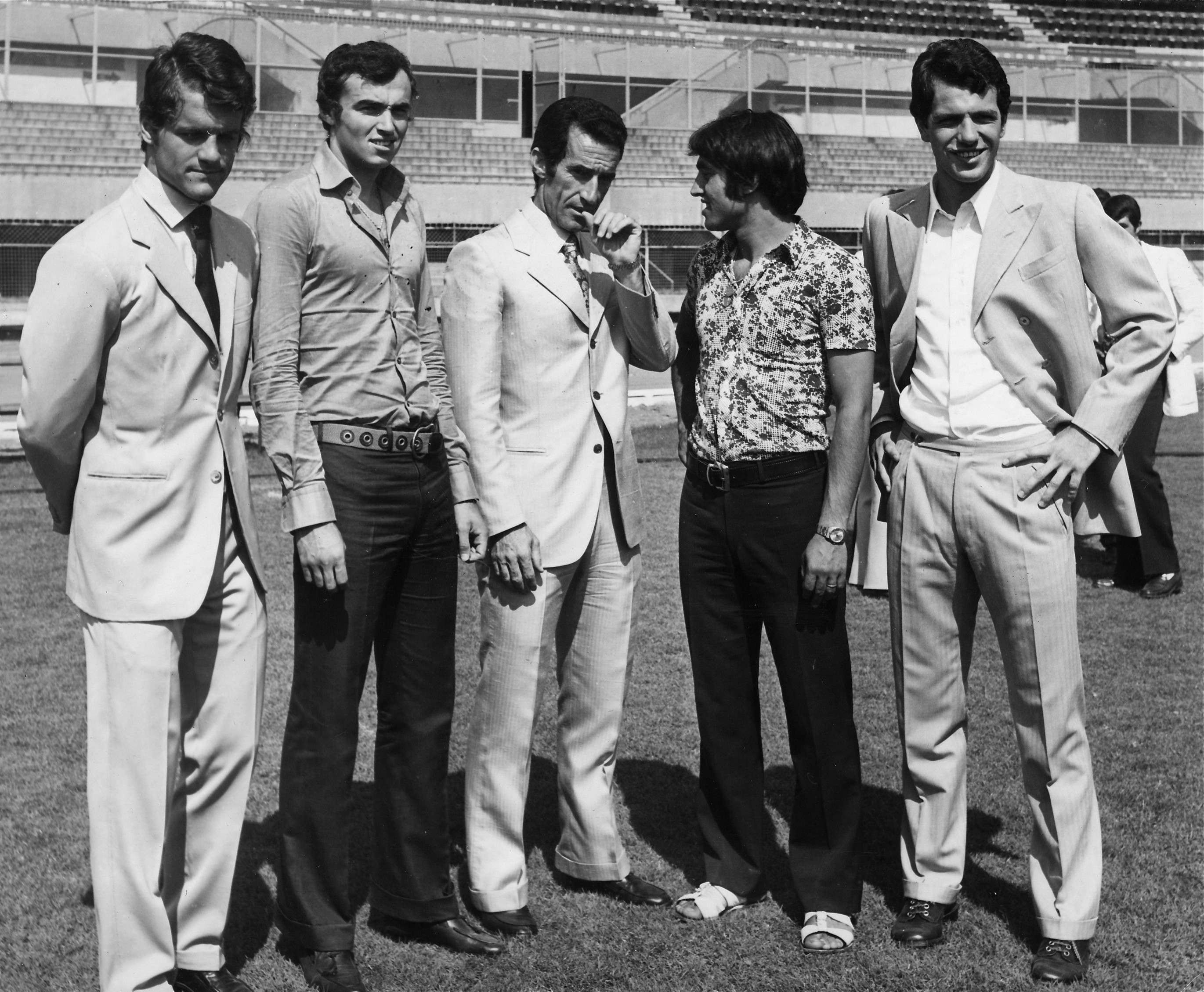 File:1970–71 Juventus - Capello, Landini, Picchi, Anastasi, Bettega.jpg -  Wikimedia Commons