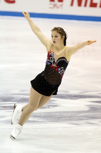 File:2010 NHK Trophy Ladies - Diane SZMIETT - 2220A.jpg