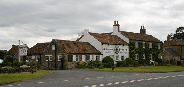 File:Brompton Forge - geograph.org.uk - 1331546.jpg