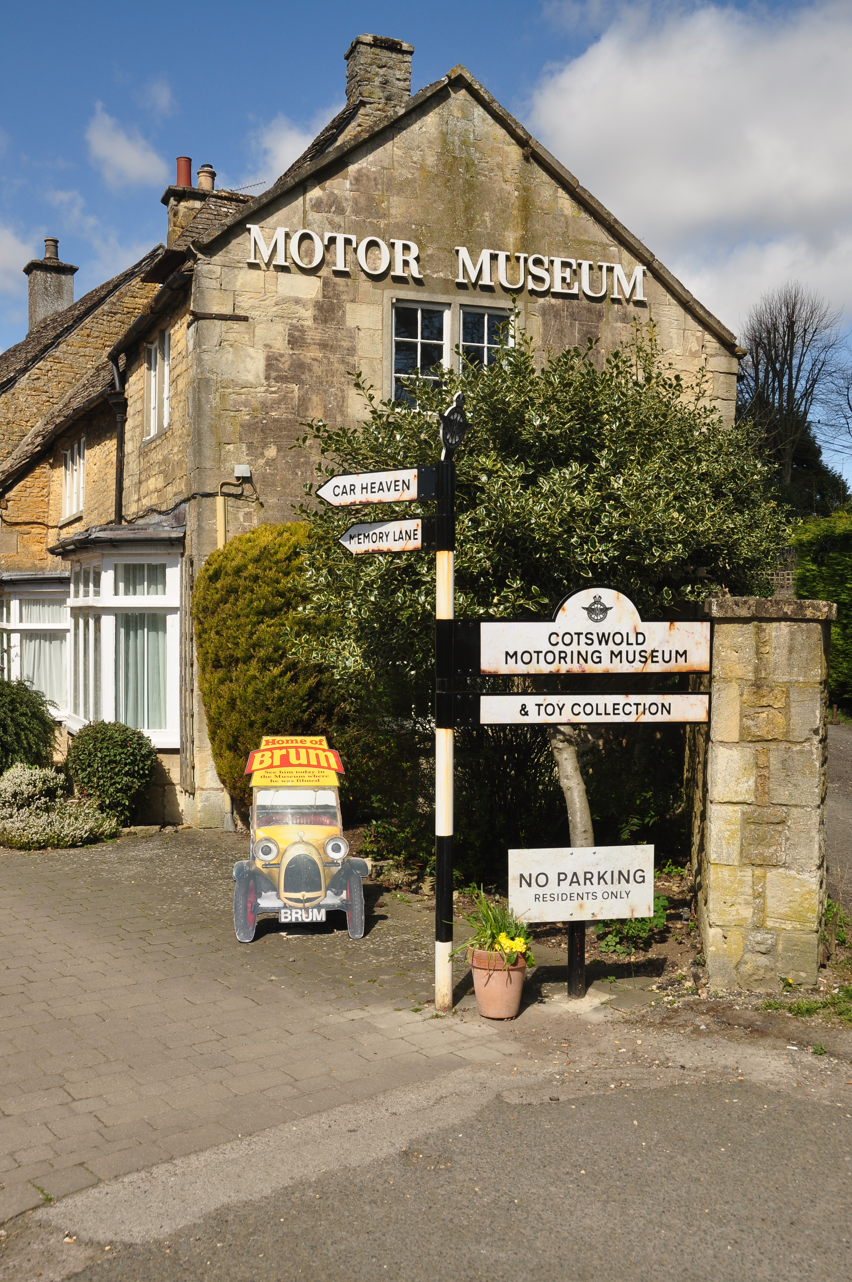 Cotswold Motoring Museum