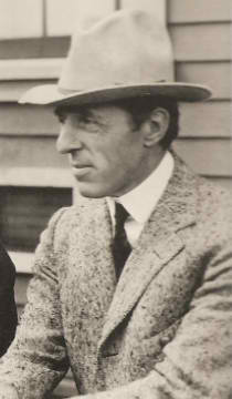 File:DW Griffith.jpg