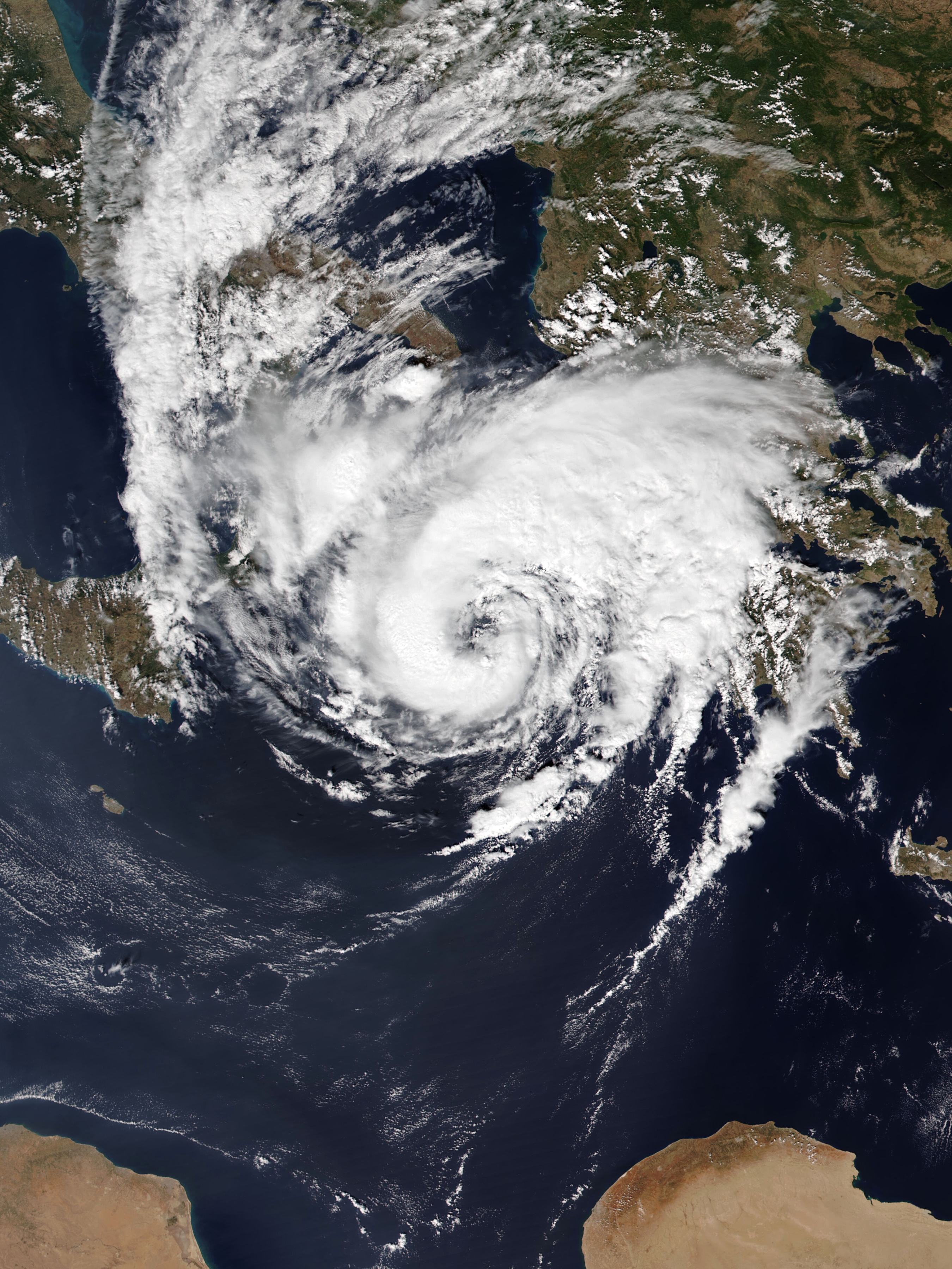 Mediterranean tropical-like cyclone - Wikipedia