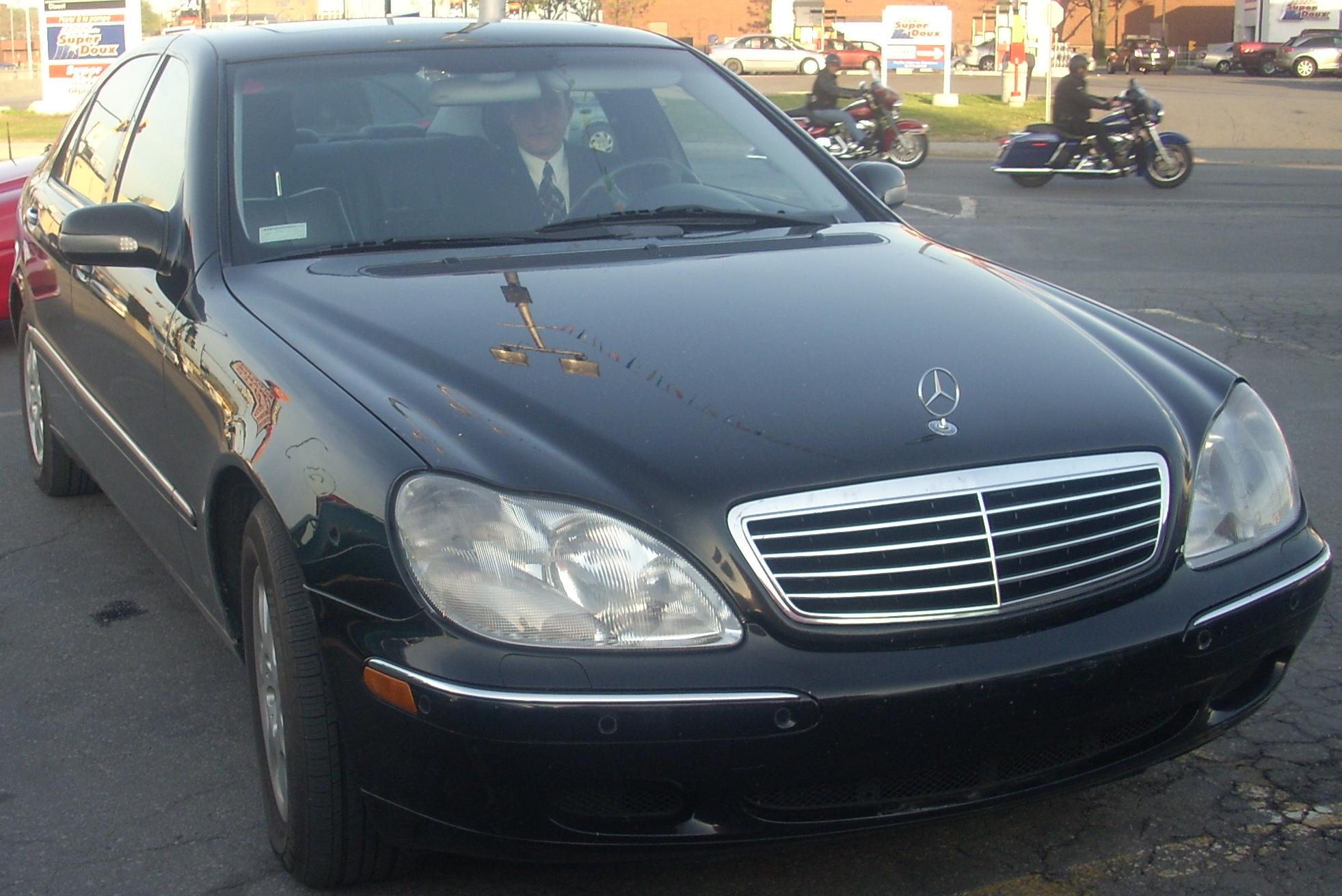 Mercedes-Benz S-Class - Wikipedia