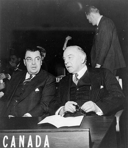 Hon. Paul Martin (left) and Rt. Hon. W.L. Mackenzie King attending the opening session of the United Nations General Assembly, 23 October 1946 Paul Martin with Mackenzie King.jpg